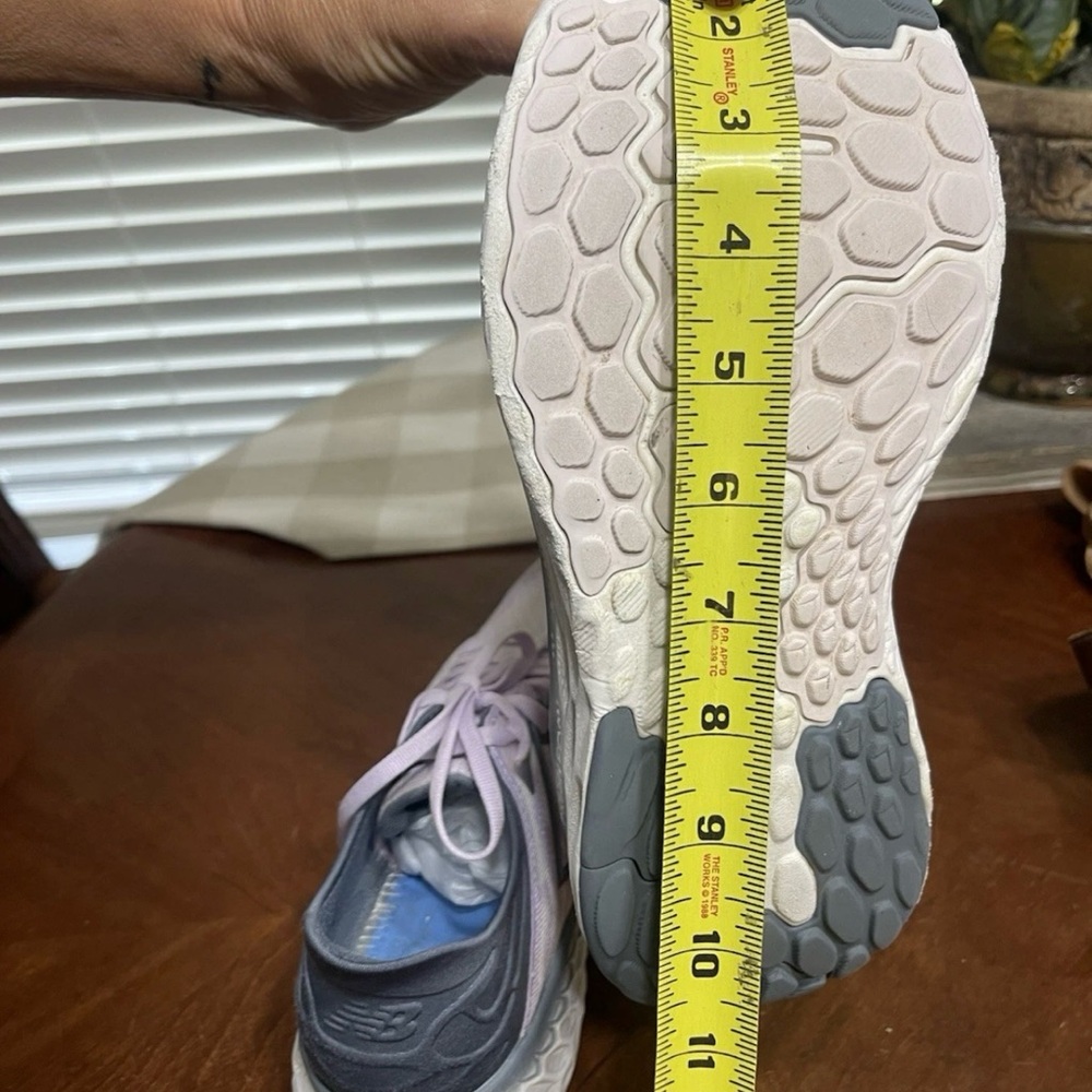 New Balance Running Shoe Astral - Picture 11 of 11